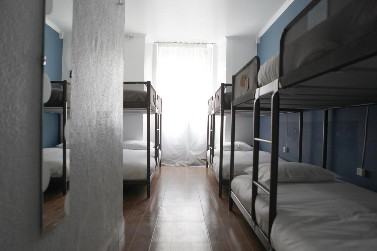 Hostel Avenida Lisbon Exterior photo